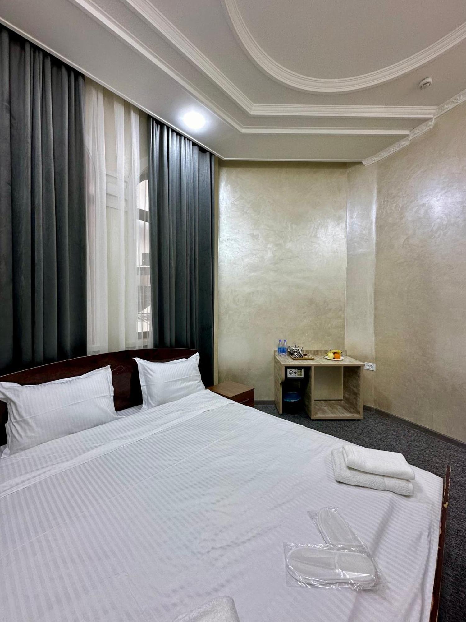 Rahat Inn Hotel Tashkent Exterior photo